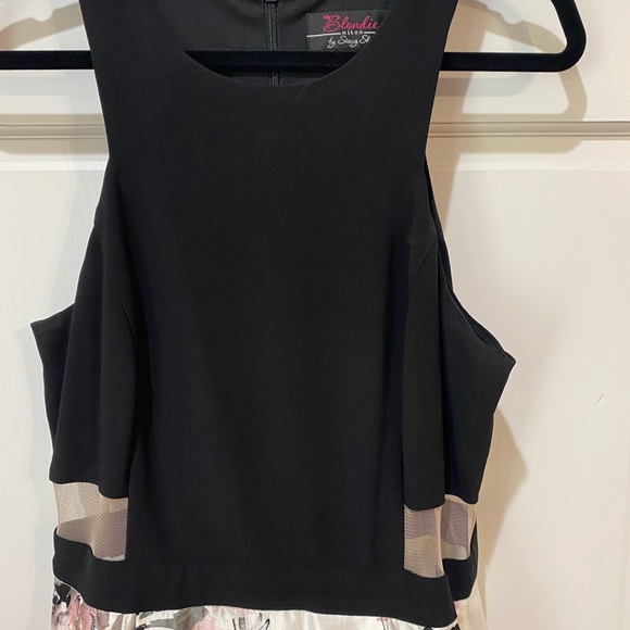 David’s Bridal Blondie Nites by Stacy Sklar Prom Dress black/floral
